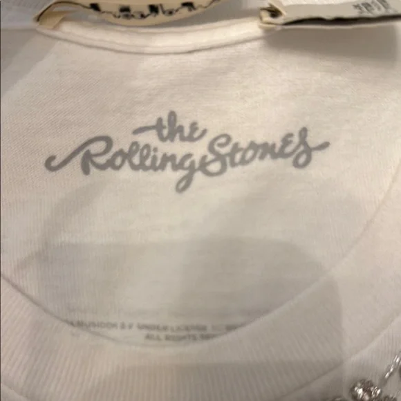 Alice + Olivia White Graphic Tank Top The Rolling Stones brand new with tags - Picture 12 of 15